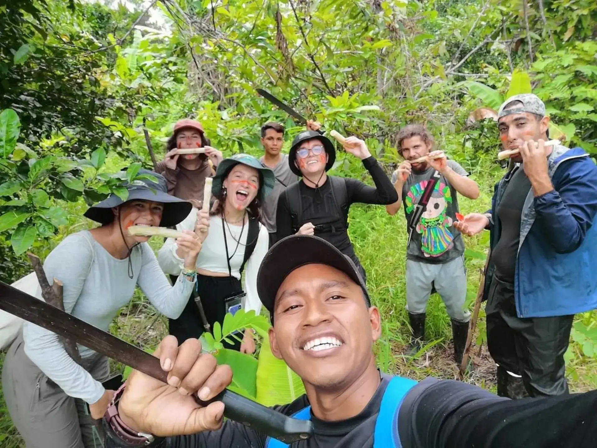 amazon jungle tourists